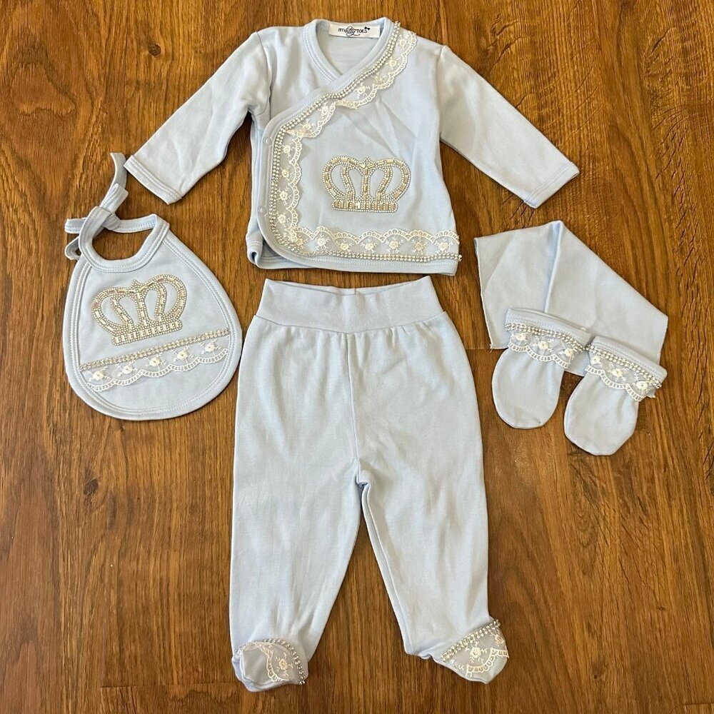Itty bitty toes crown encrusted baby set